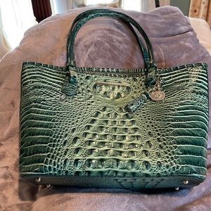 Brahmin bag, green, very good condition.
